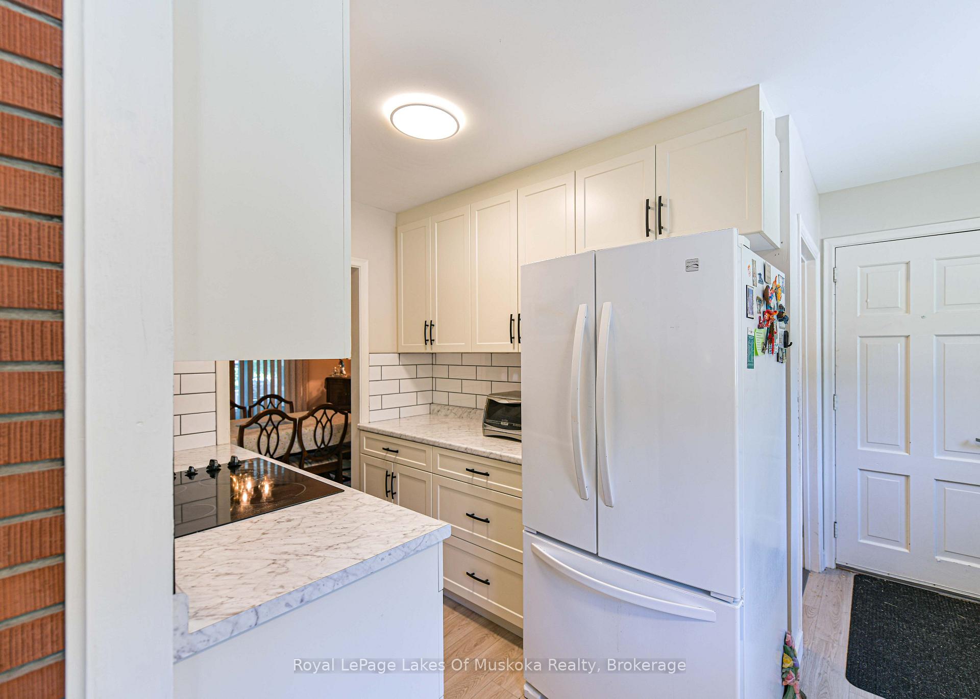 Photo 42 of 180 Lofty Pines Crescent, Gravenhurst, Muskoka (S) — HOMEH