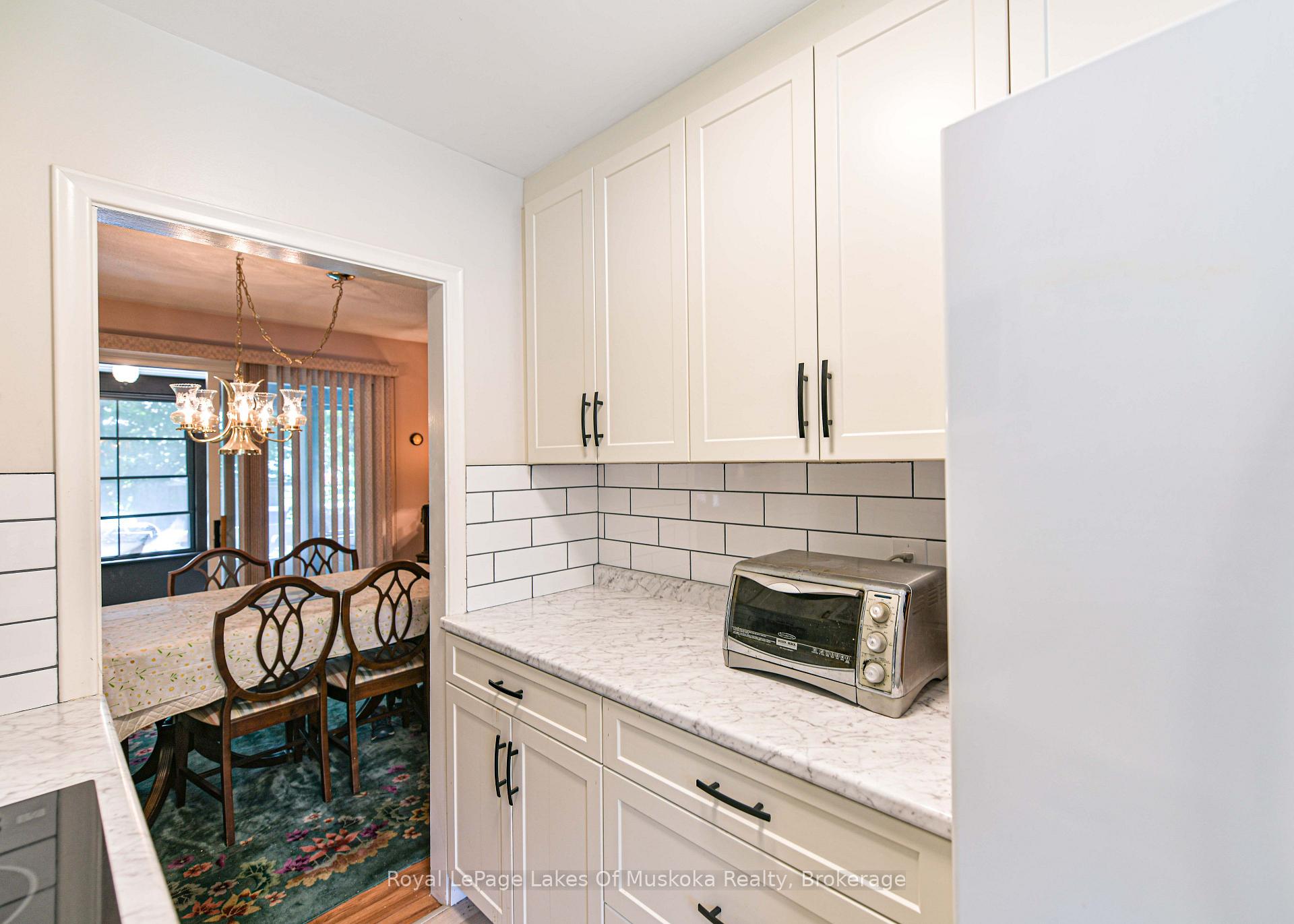 Photo 43 of 180 Lofty Pines Crescent, Gravenhurst, Muskoka (S) — HOMEH