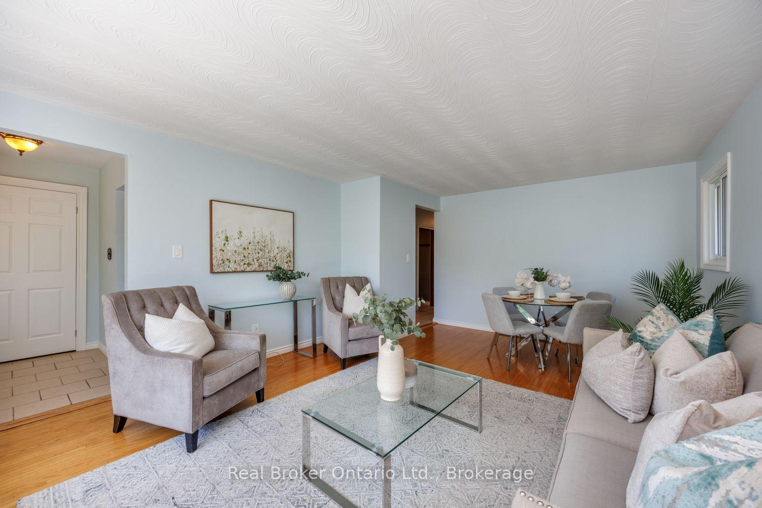 Photo 11 of 12 Sunset Road, Clarington, Bowmanville — HOMEH