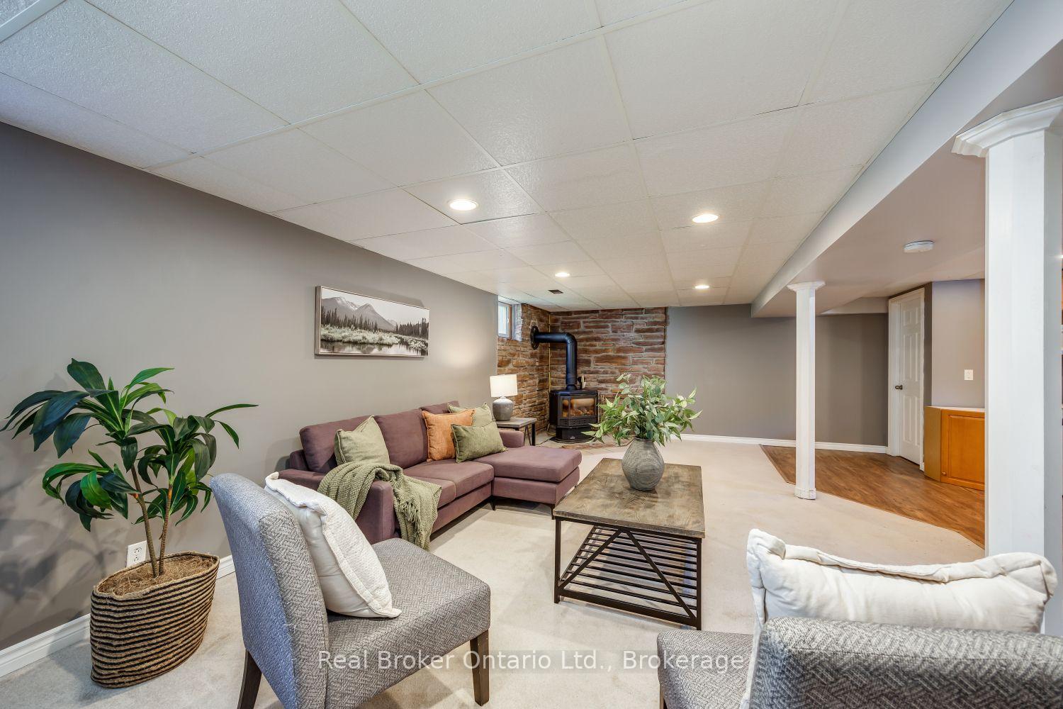 Photo 26 of 12 Sunset Road, Clarington, Bowmanville — HOMEH