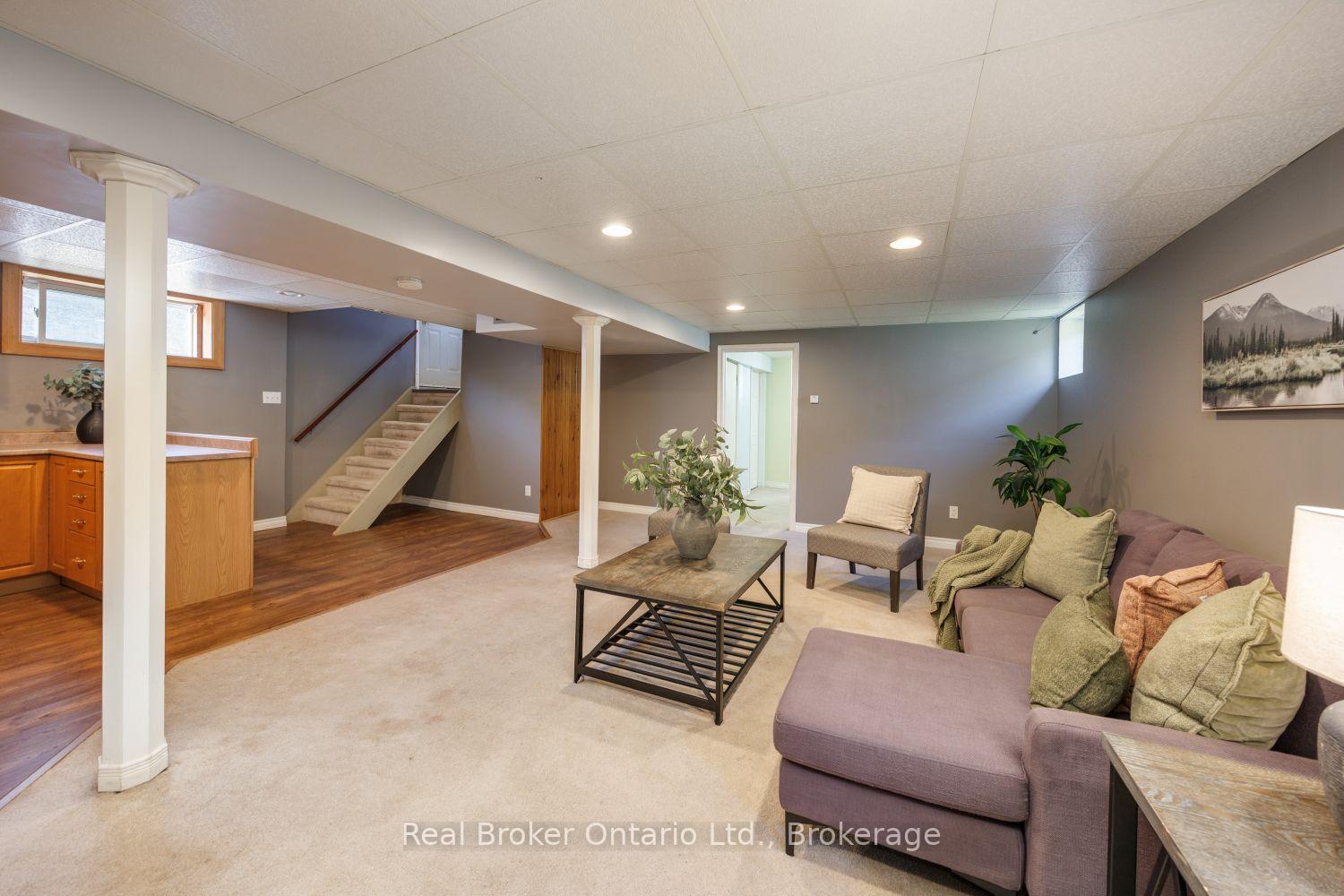 Photo 27 of 12 Sunset Road, Clarington, Bowmanville — HOMEH