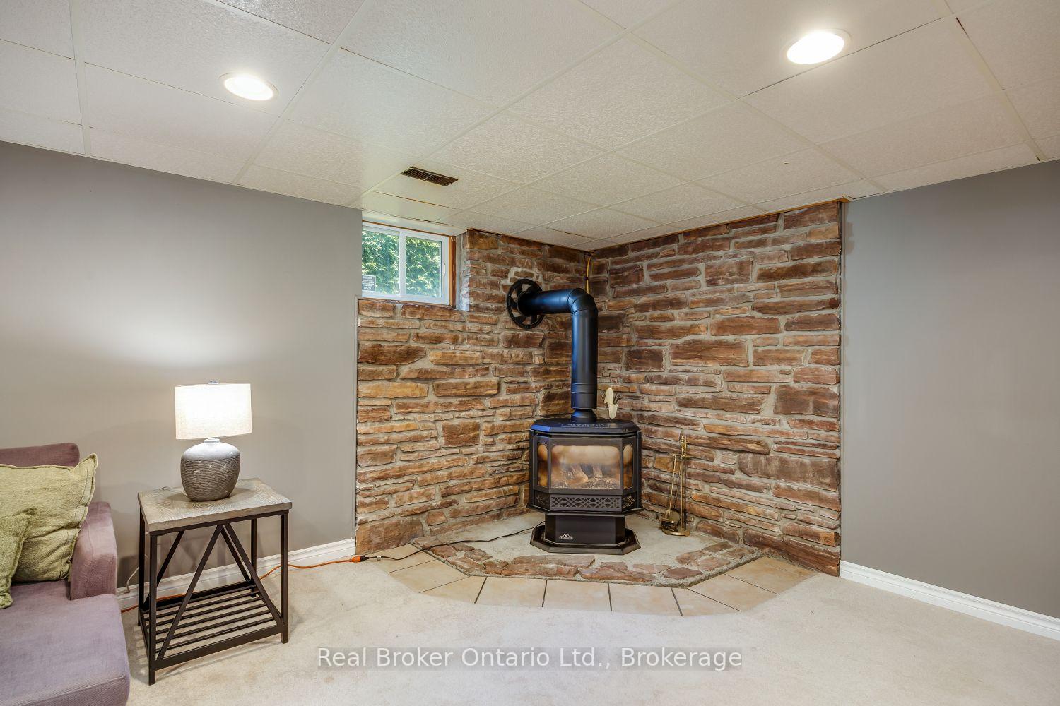 Photo 29 of 12 Sunset Road, Clarington, Bowmanville — HOMEH