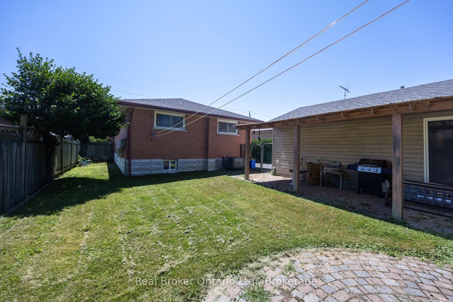 Photo 32 of 12 Sunset Road, Clarington, Bowmanville — HOMEH