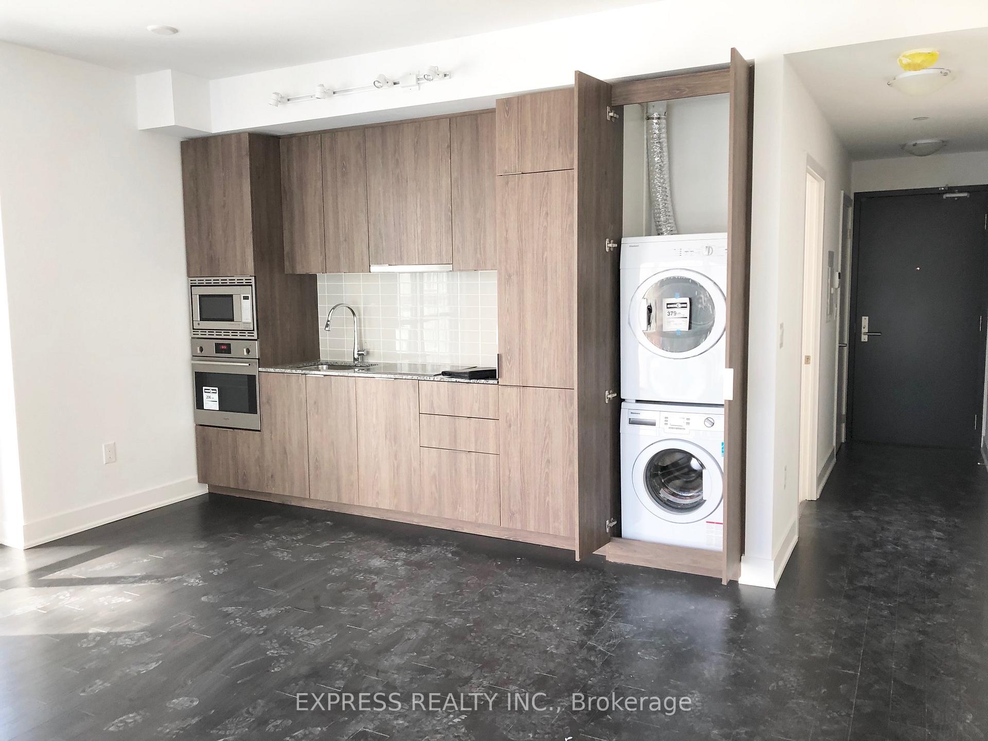 Photo 2 of Unit 507, 955 Bay Street, Toronto, Bay Street Corridor — HOMEH