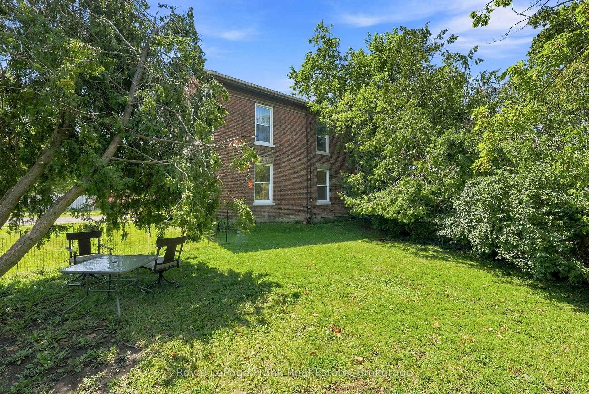Photo 57 of 25 Mill Street, Kawartha Lakes, Lindsay — HOMEH