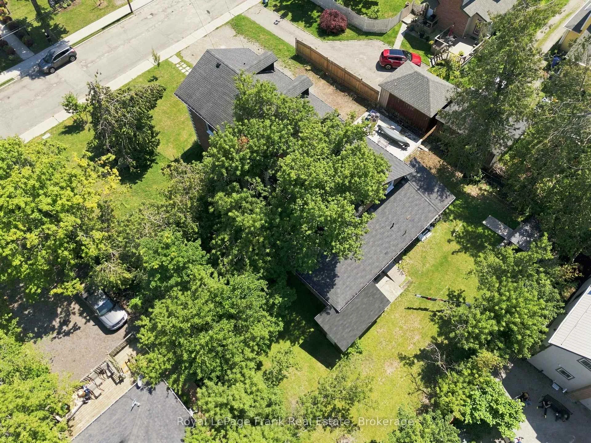 Photo 63 of 25 Mill Street, Kawartha Lakes, Lindsay — HOMEH