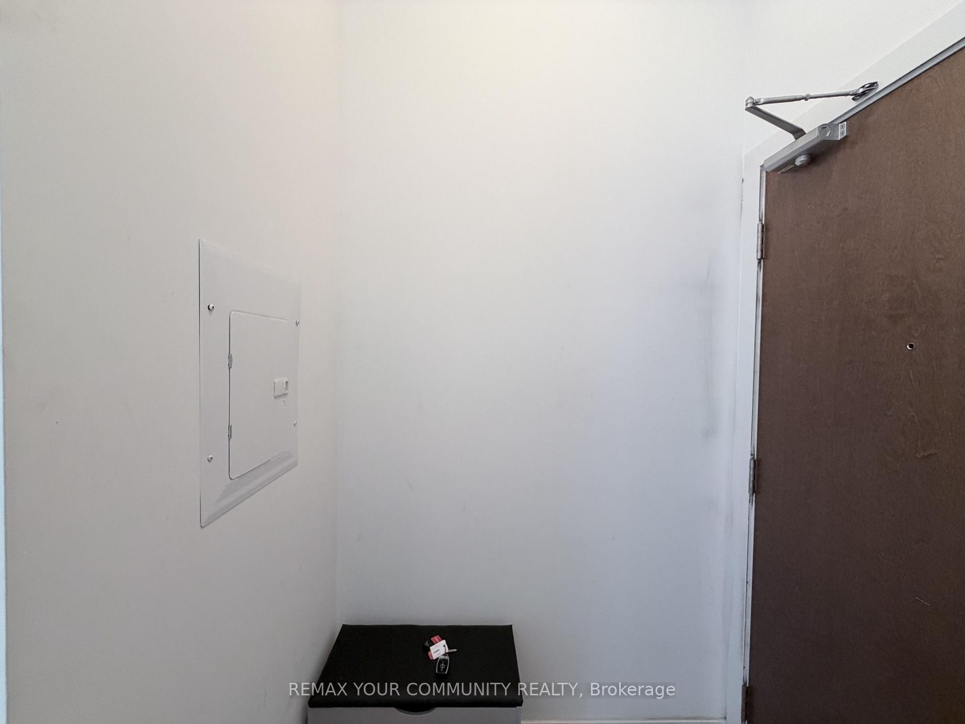 Photo 5 of Unit PH2, 2220 Lakeshore Boulevard, Etobicoke, Mimico — HOMEH