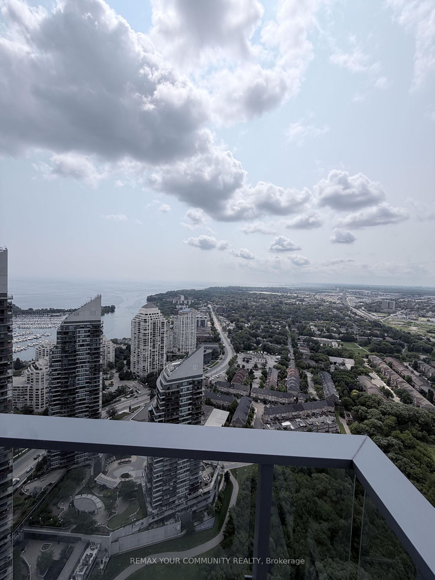 Photo 33 of Unit PH2, 2220 Lakeshore Boulevard, Etobicoke, Mimico — HOMEH
