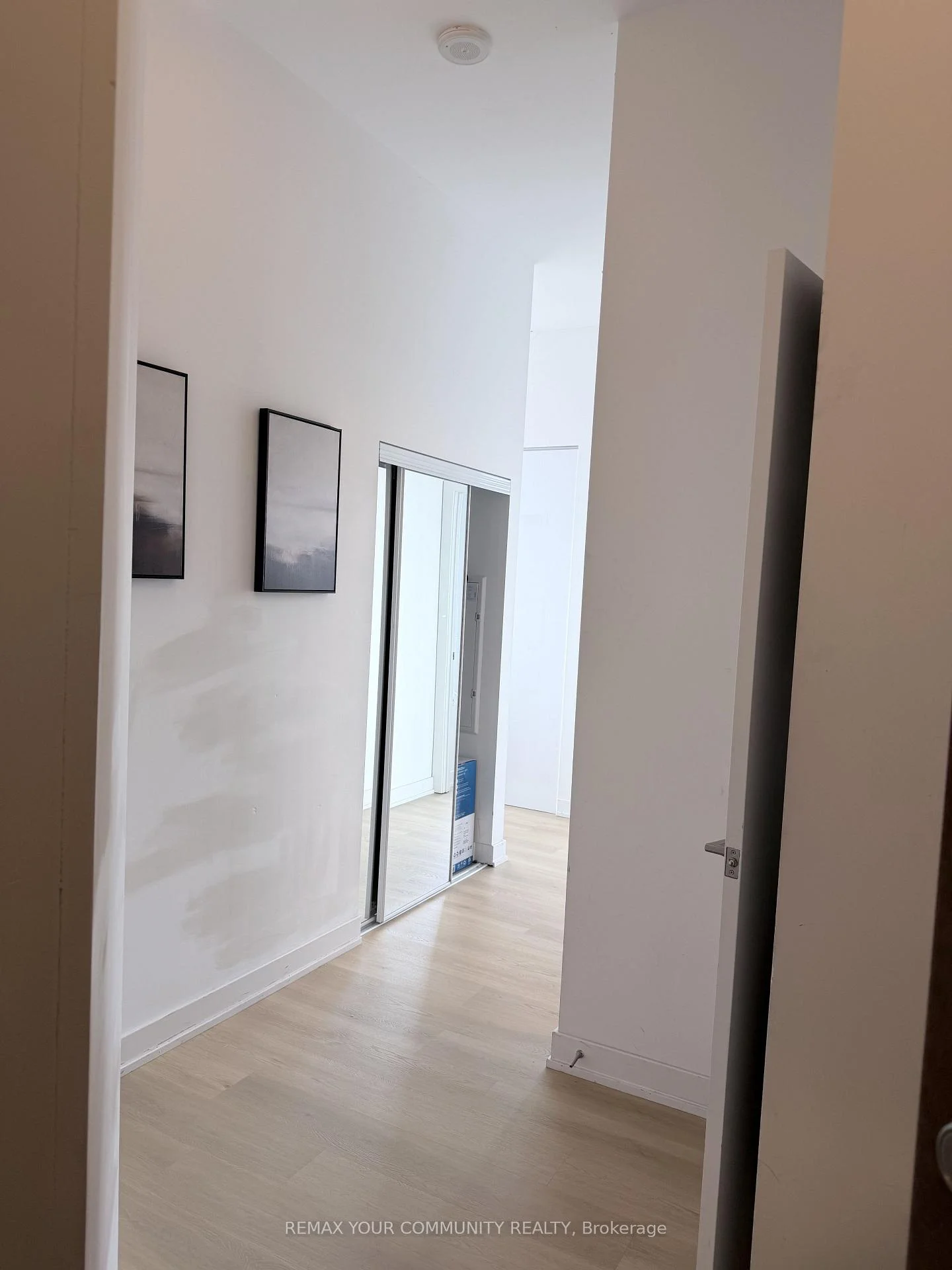 Photo 4 of Unit PH2, 2220 Lakeshore Boulevard, Etobicoke, Mimico — HOMEH