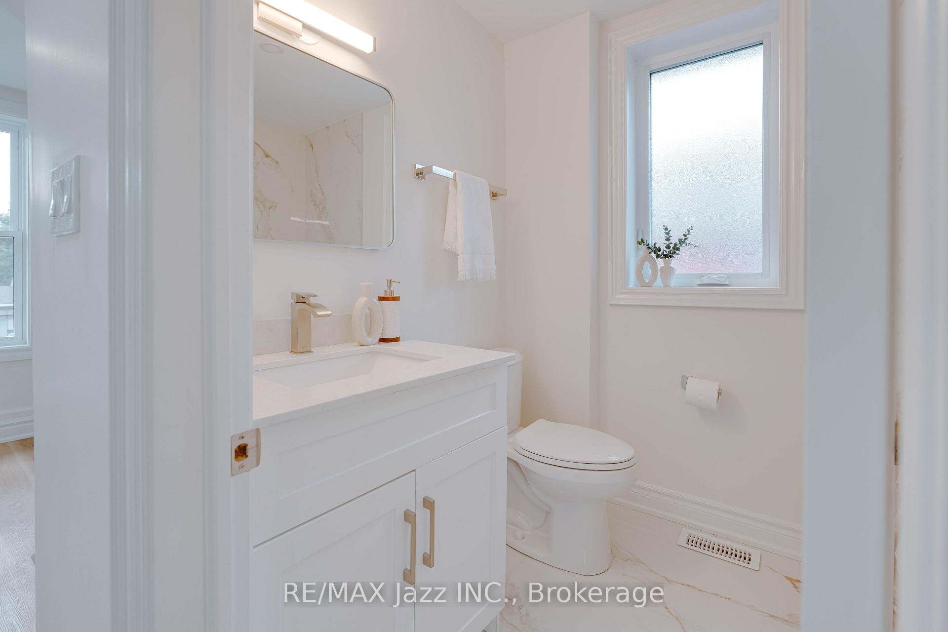 Photo 19 of 151 Burk Street, Oshawa, Vanier — HOMEH
