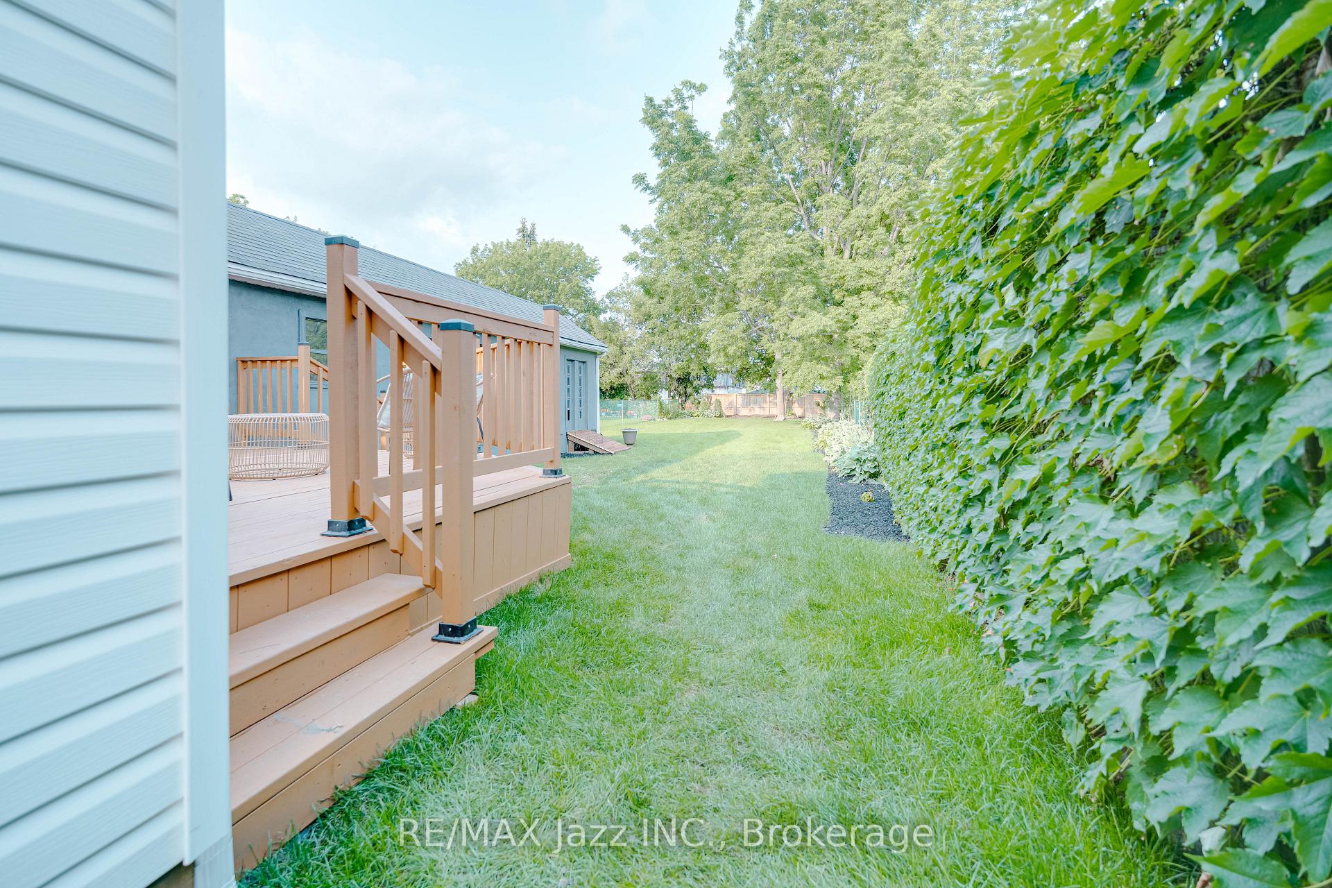 Photo 34 of 151 Burk Street, Oshawa, Vanier — HOMEH