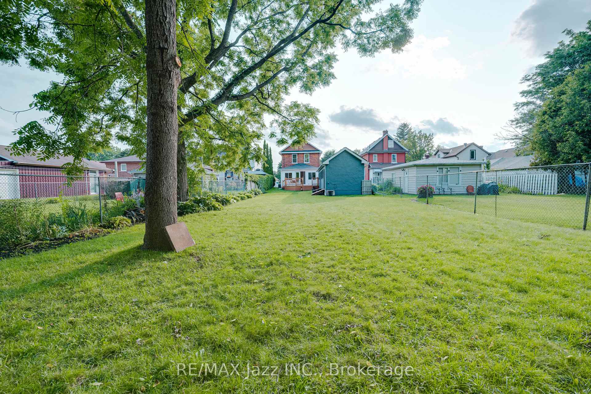 Photo 38 of 151 Burk Street, Oshawa, Vanier — HOMEH