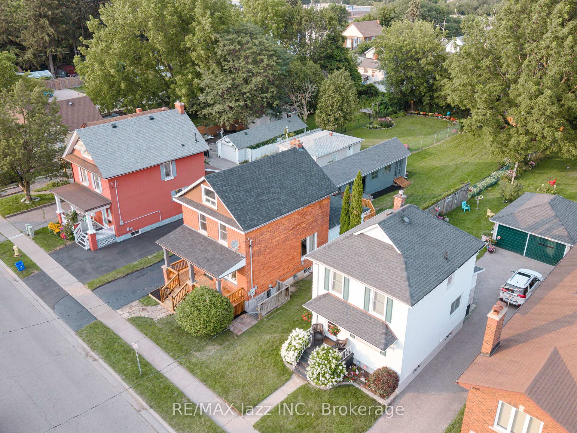 Photo 44 of 151 Burk Street, Oshawa, Vanier — HOMEH