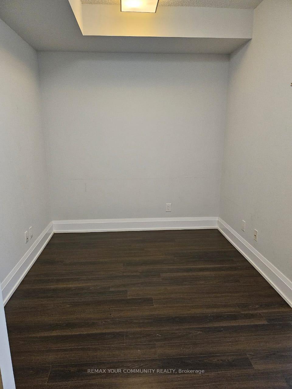 Photo 9 of Unit 423, 2 Old Mill Drive, Toronto, High Park-Swansea — HOMEH