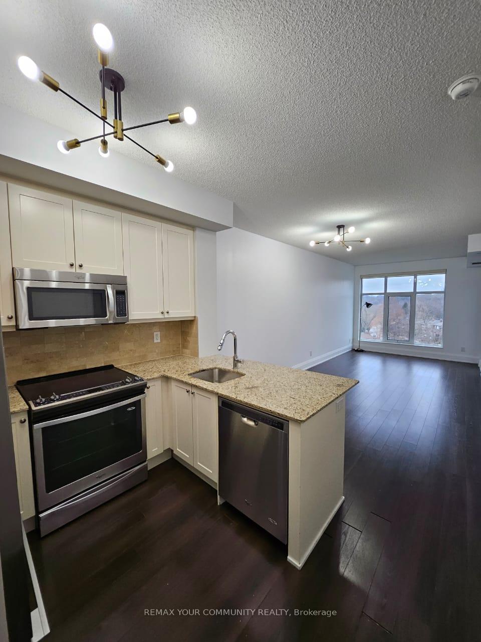 Photo 11 of Unit 423, 2 Old Mill Drive, Toronto, High Park-Swansea — HOMEH