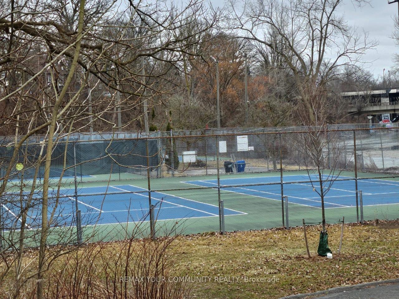 Photo 19 of Unit 423, 2 Old Mill Drive, Toronto, High Park-Swansea — HOMEH