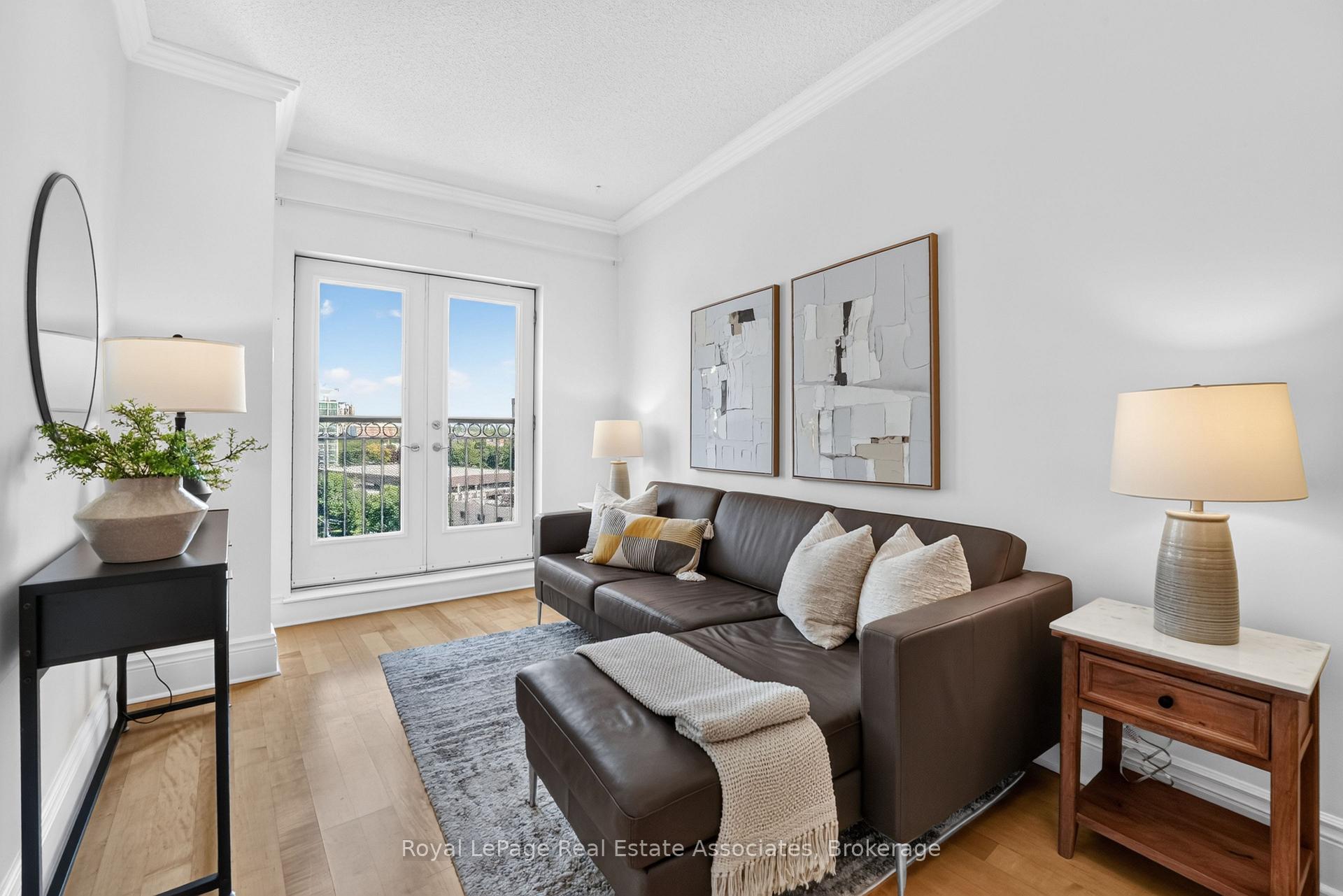 Photo 10 of Unit 1006, 115 Richmond Street E, Toronto, Church-Yonge Corridor — HOMEH