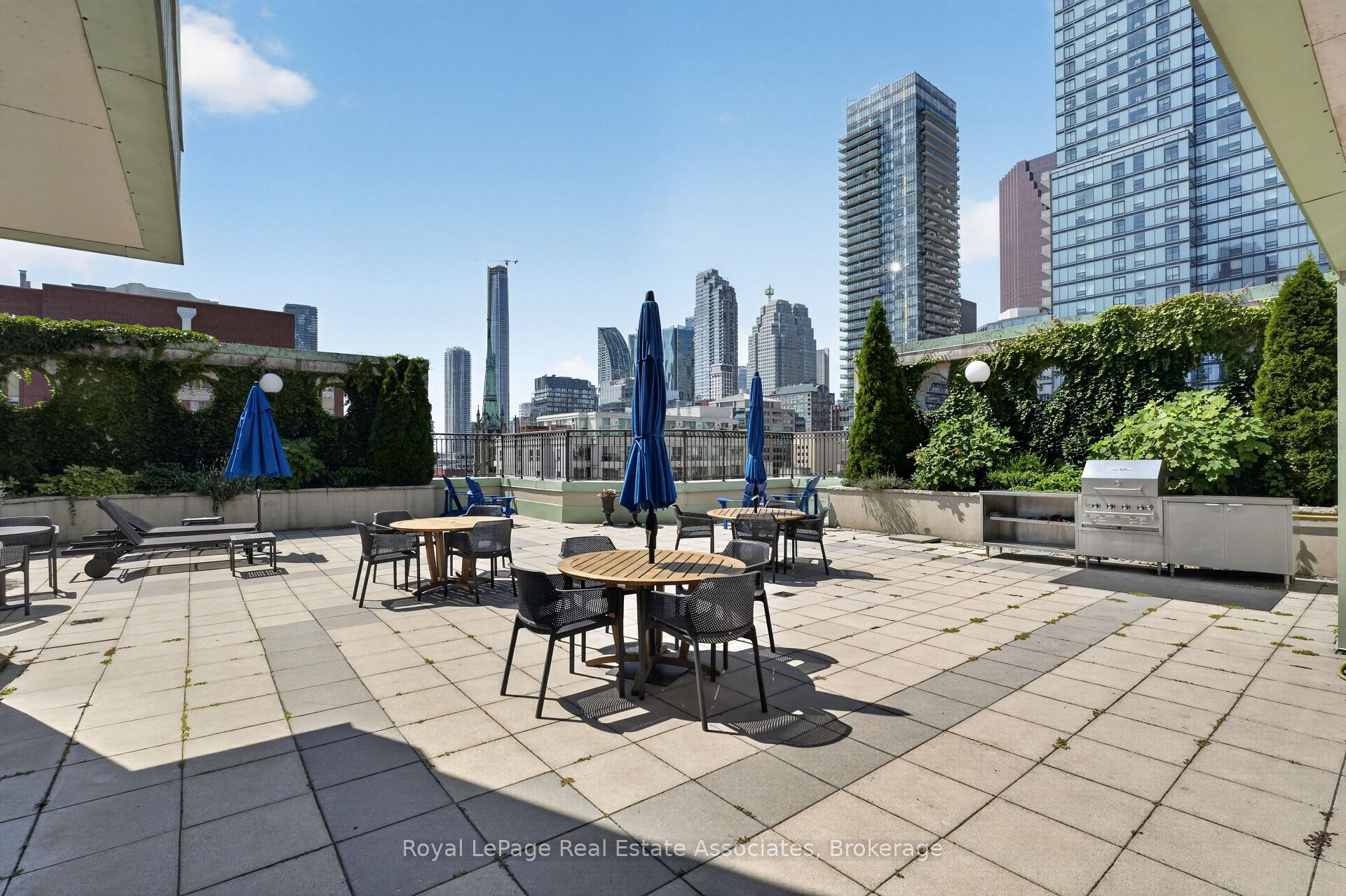 Photo 38 of Unit 1006, 115 Richmond Street E, Toronto, Church-Yonge Corridor — HOMEH