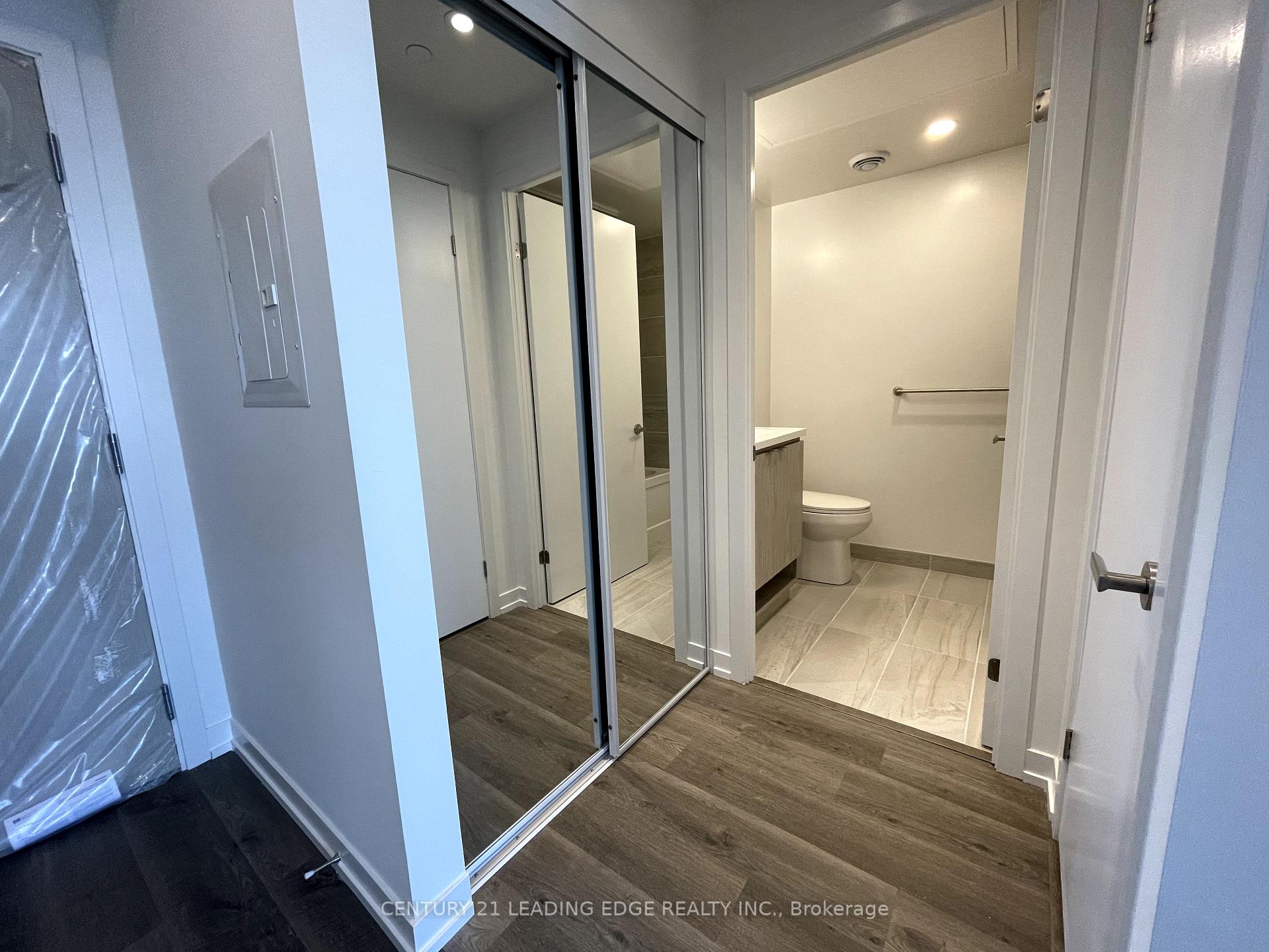 Photo 15 of Unit 5706, 55 Cooper Street, Toronto, Waterfront Communities — HOMEH