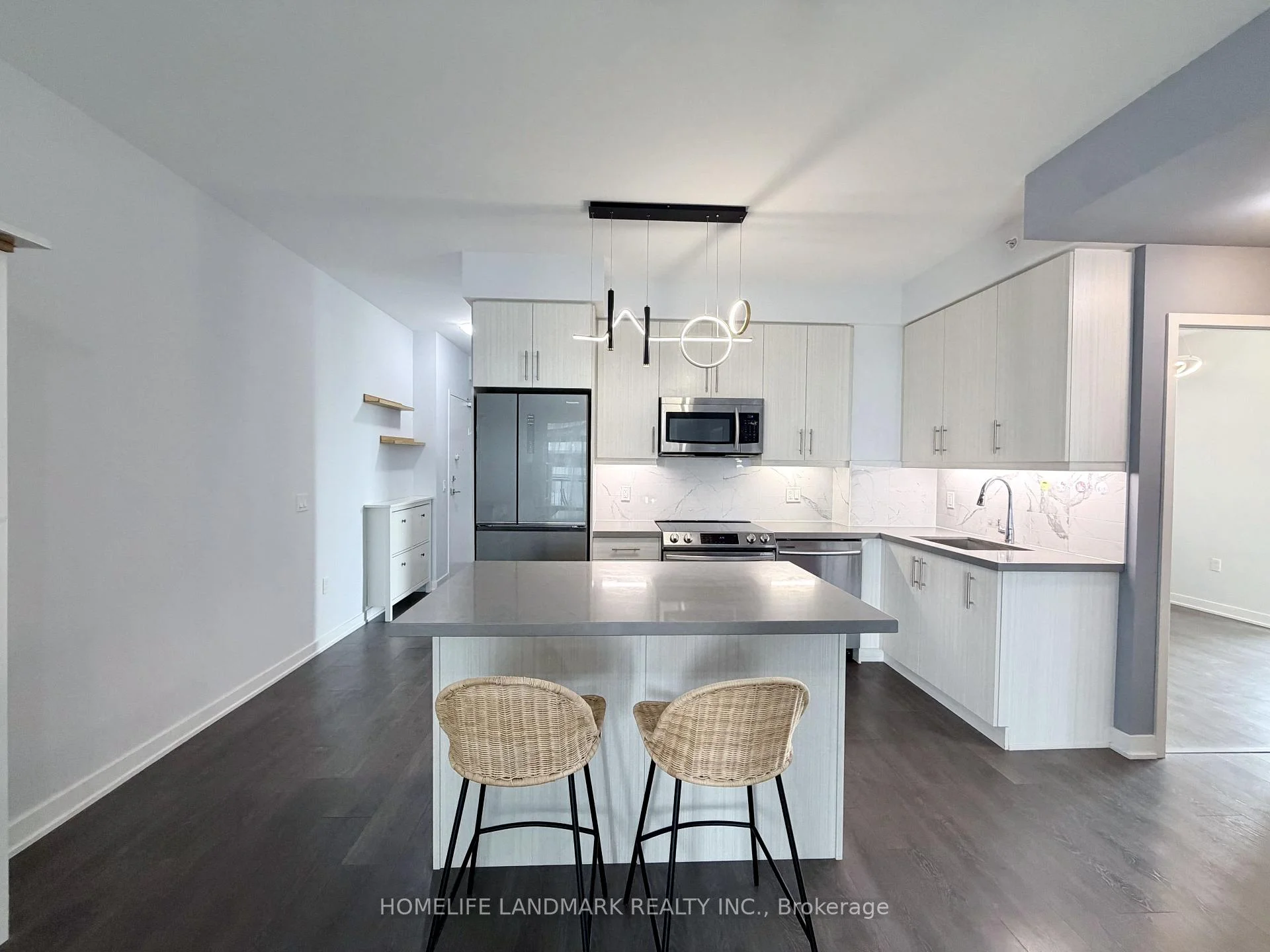 Photo 9 of Unit 1509, 75 Oneida Crescent, Richmond Hill, Langstaff — HOMEH