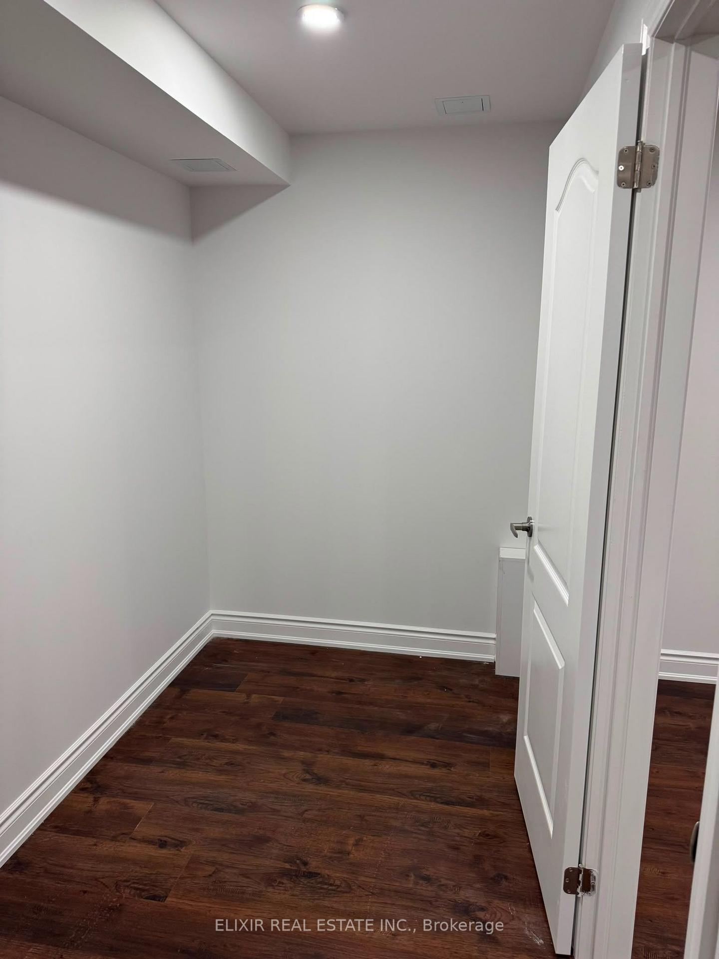 Photo 10 of Unit BASEMENT, 4607 Irena Avenue, Burlington, Alton — HOMEH