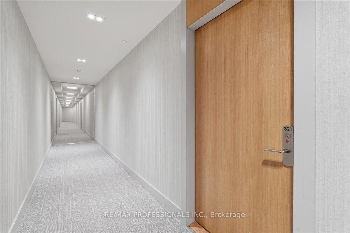 Photo 12 of Unit 321, 8960 Jane Street, Vaughan, Concord — HOMEH