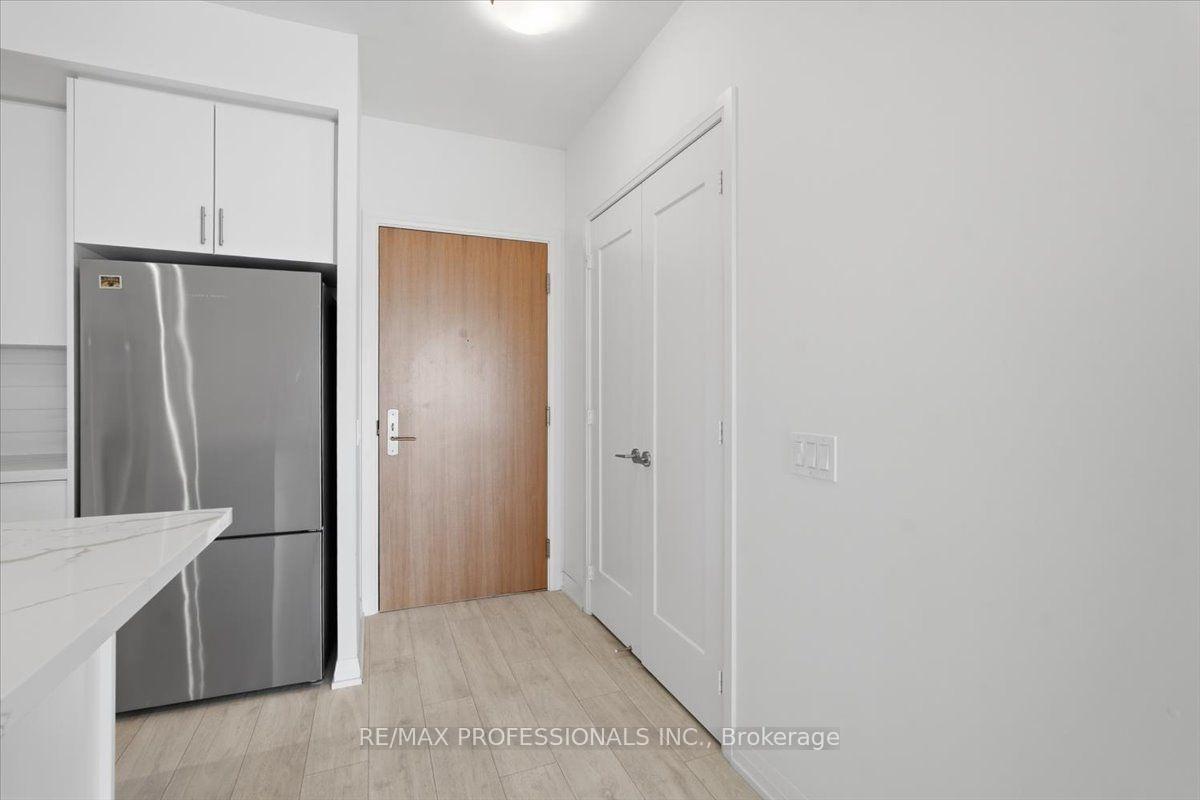 Photo 13 of Unit 321, 8960 Jane Street, Vaughan, Concord — HOMEH