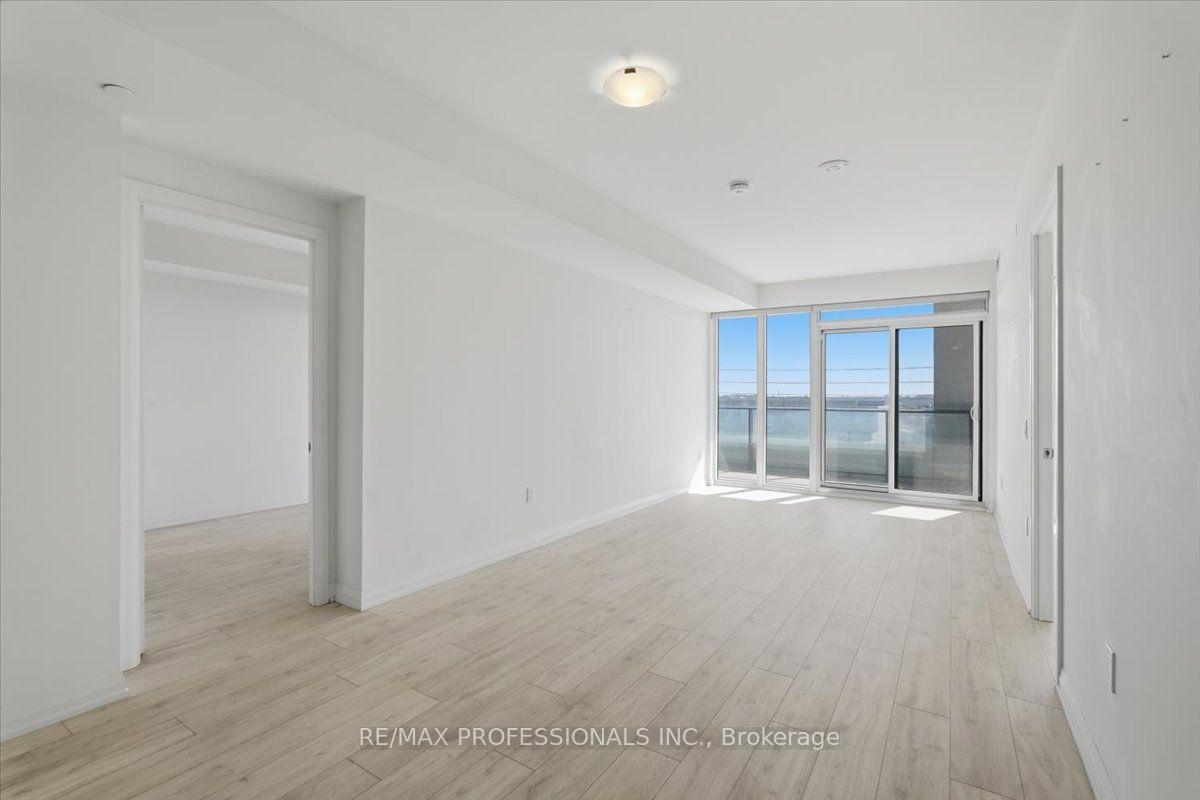 Photo 21 of Unit 321, 8960 Jane Street, Vaughan, Concord — HOMEH