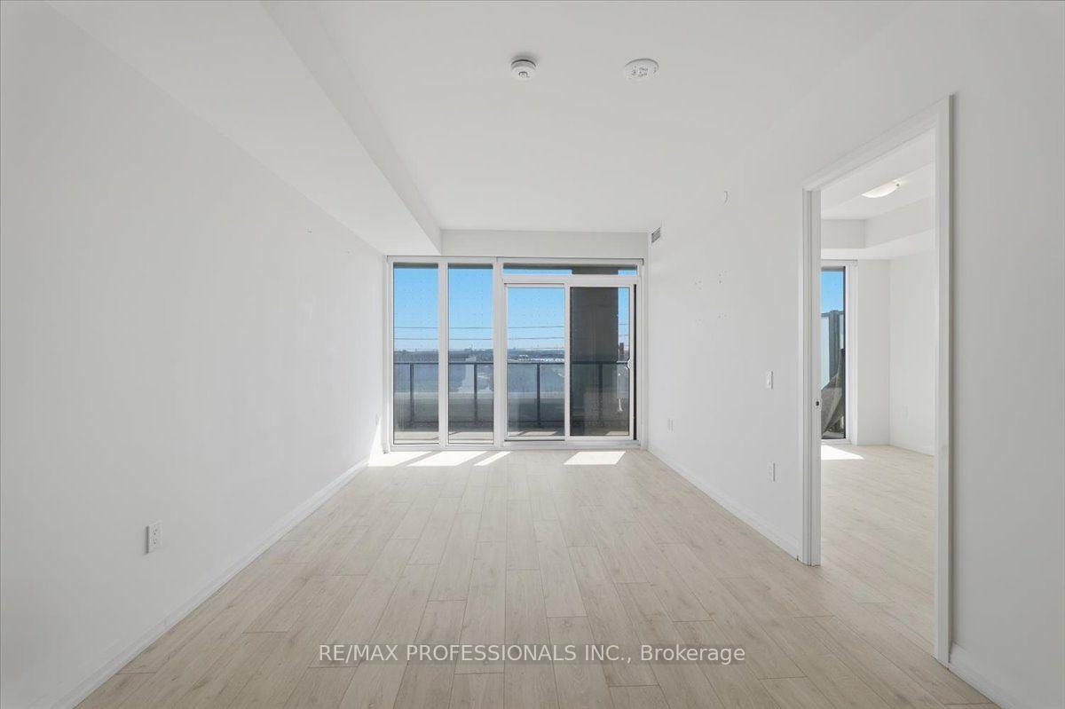 Photo 23 of Unit 321, 8960 Jane Street, Vaughan, Concord — HOMEH