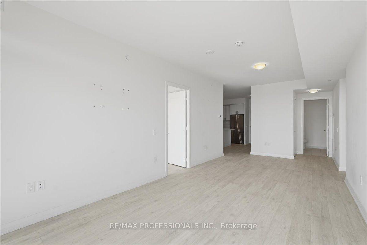Photo 28 of Unit 321, 8960 Jane Street, Vaughan, Concord — HOMEH