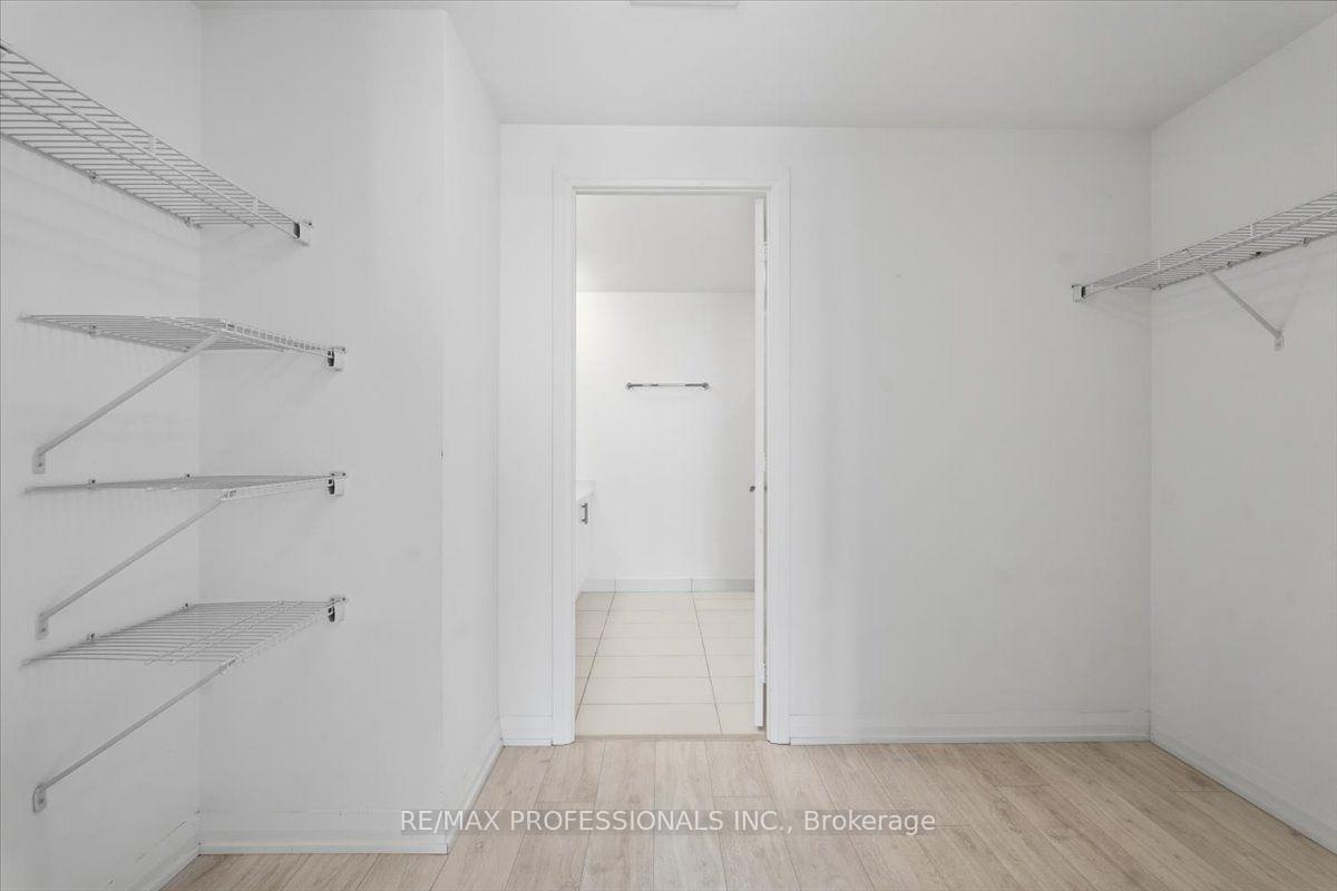 Photo 34 of Unit 321, 8960 Jane Street, Vaughan, Concord — HOMEH