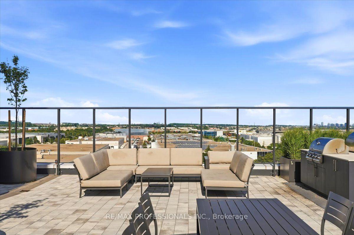 Photo 48 of Unit 321, 8960 Jane Street, Vaughan, Concord — HOMEH