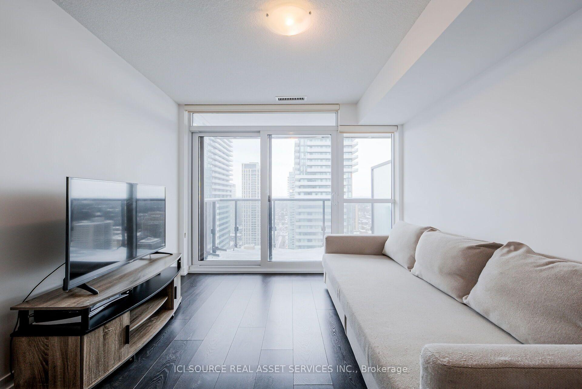 Photo 2 of Unit 3005, 125 Redpath Avenue, Toronto, Mount Pleasant West — HOMEH