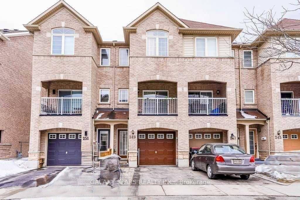Photo 2 of 249 Monarch Avenue, Ajax, South West — HOMEH