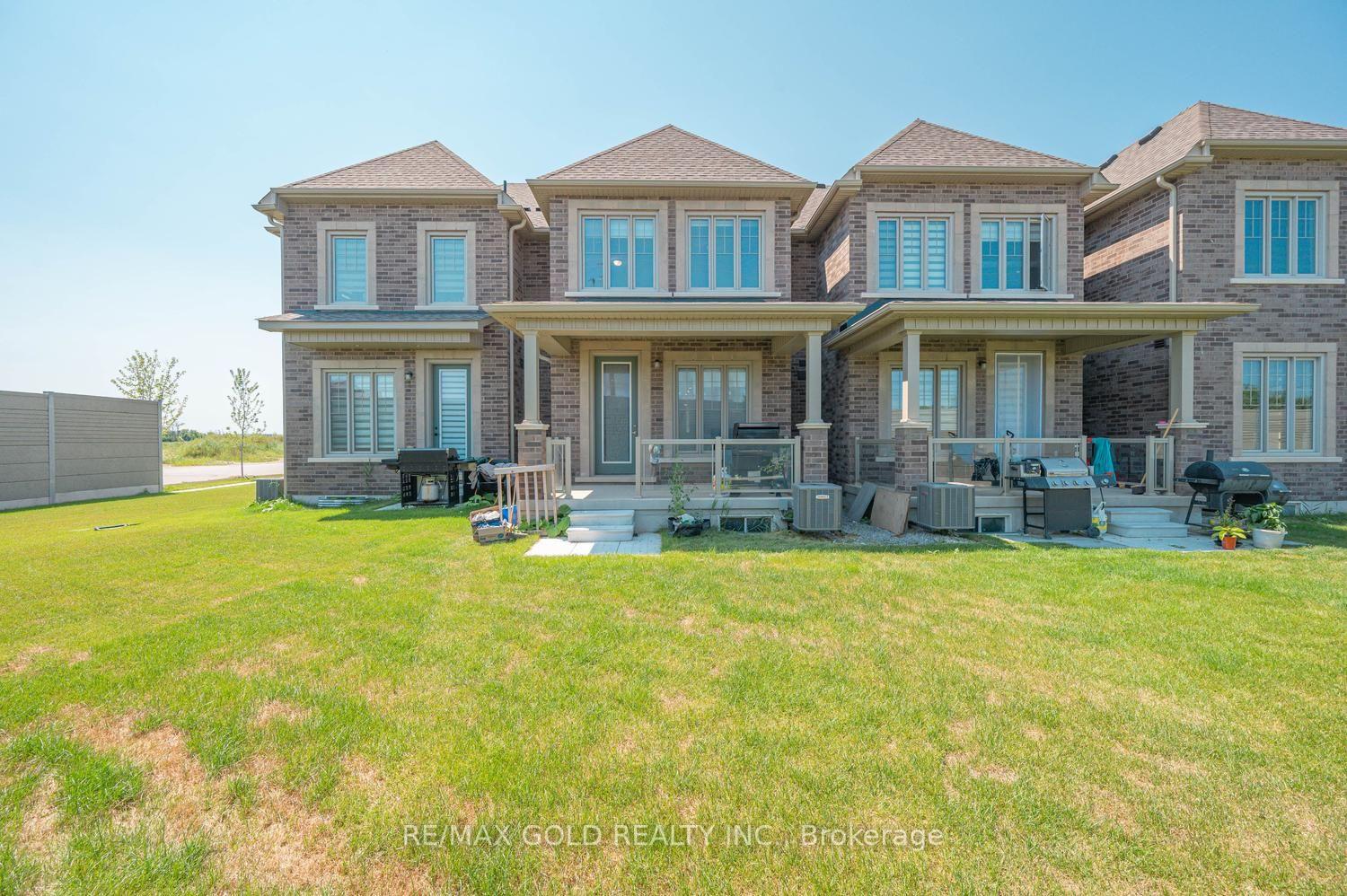 Photo 49 of 4 Kiernan Crescent N, New Tecumseth, Alliston — HOMEH