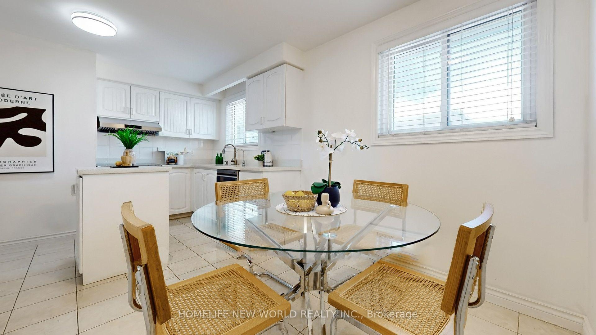 Photo 10 of Unit main Floor, 93 Clark Avenue, Markham, Thornhill — HOMEH