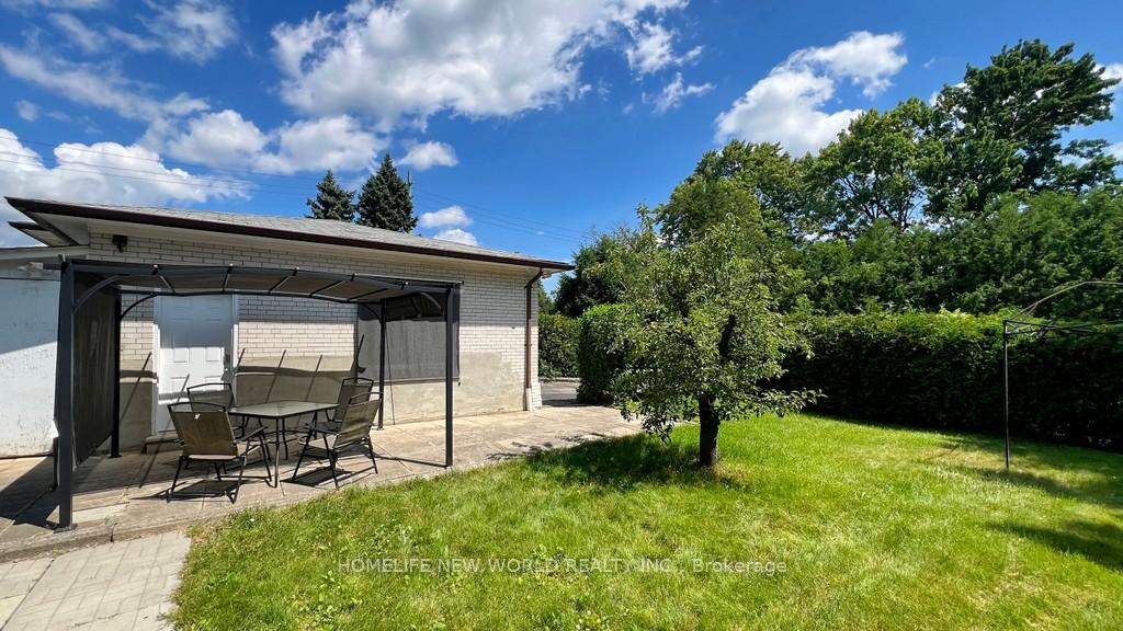 Photo 15 of Unit main Floor, 93 Clark Avenue, Markham, Thornhill — HOMEH
