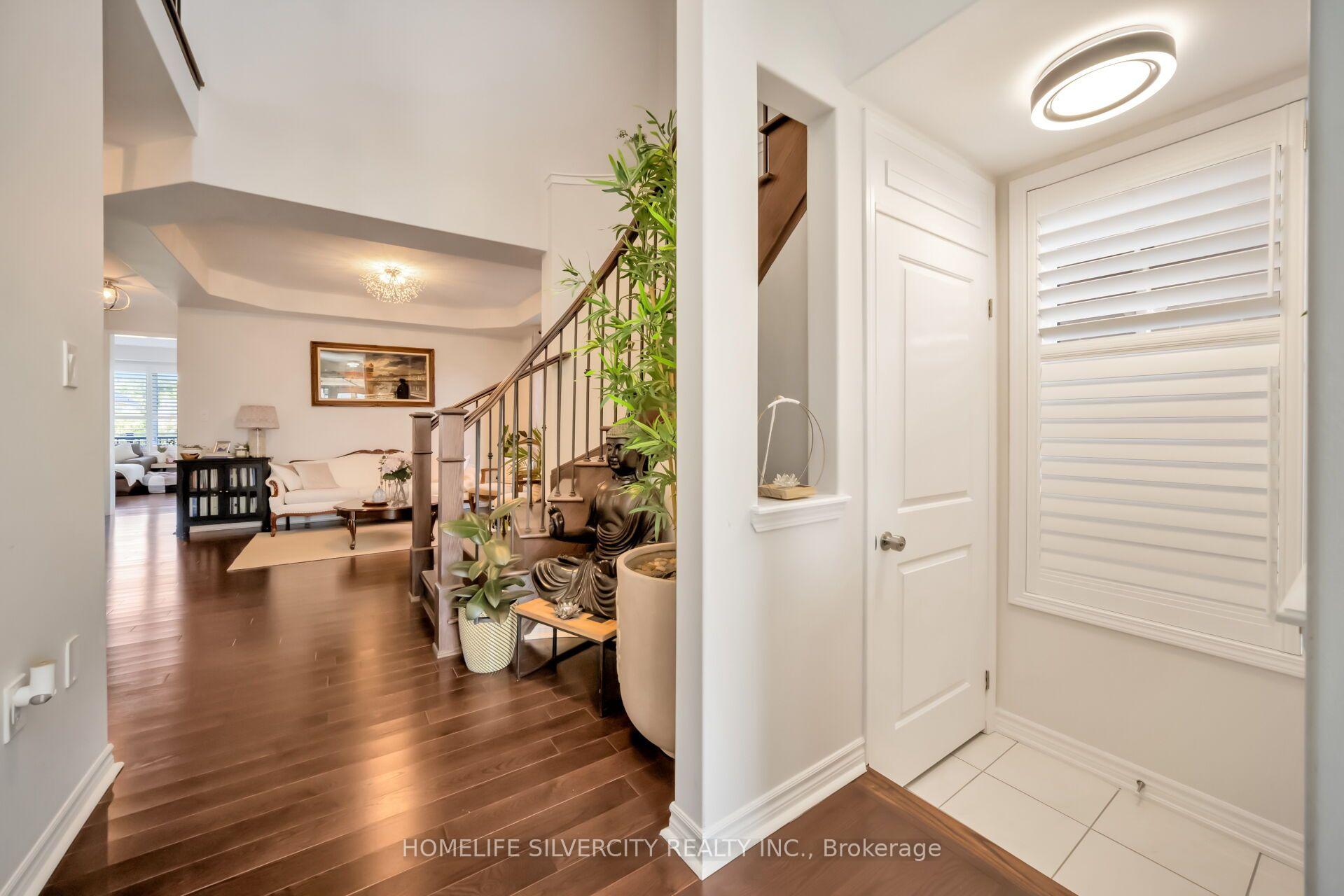 Photo 7 of 60 Tysonville Circle, Brampton, Northwest Brampton — HOMEH