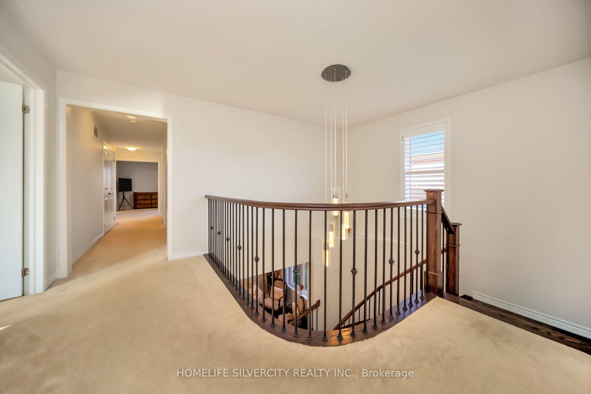 Photo 21 of 60 Tysonville Circle, Brampton, Northwest Brampton — HOMEH