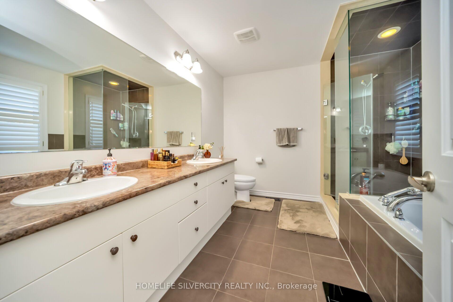 Photo 24 of 60 Tysonville Circle, Brampton, Northwest Brampton — HOMEH