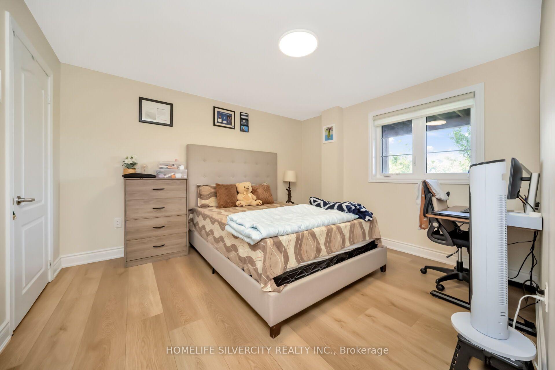 Photo 40 of 60 Tysonville Circle, Brampton, Northwest Brampton — HOMEH