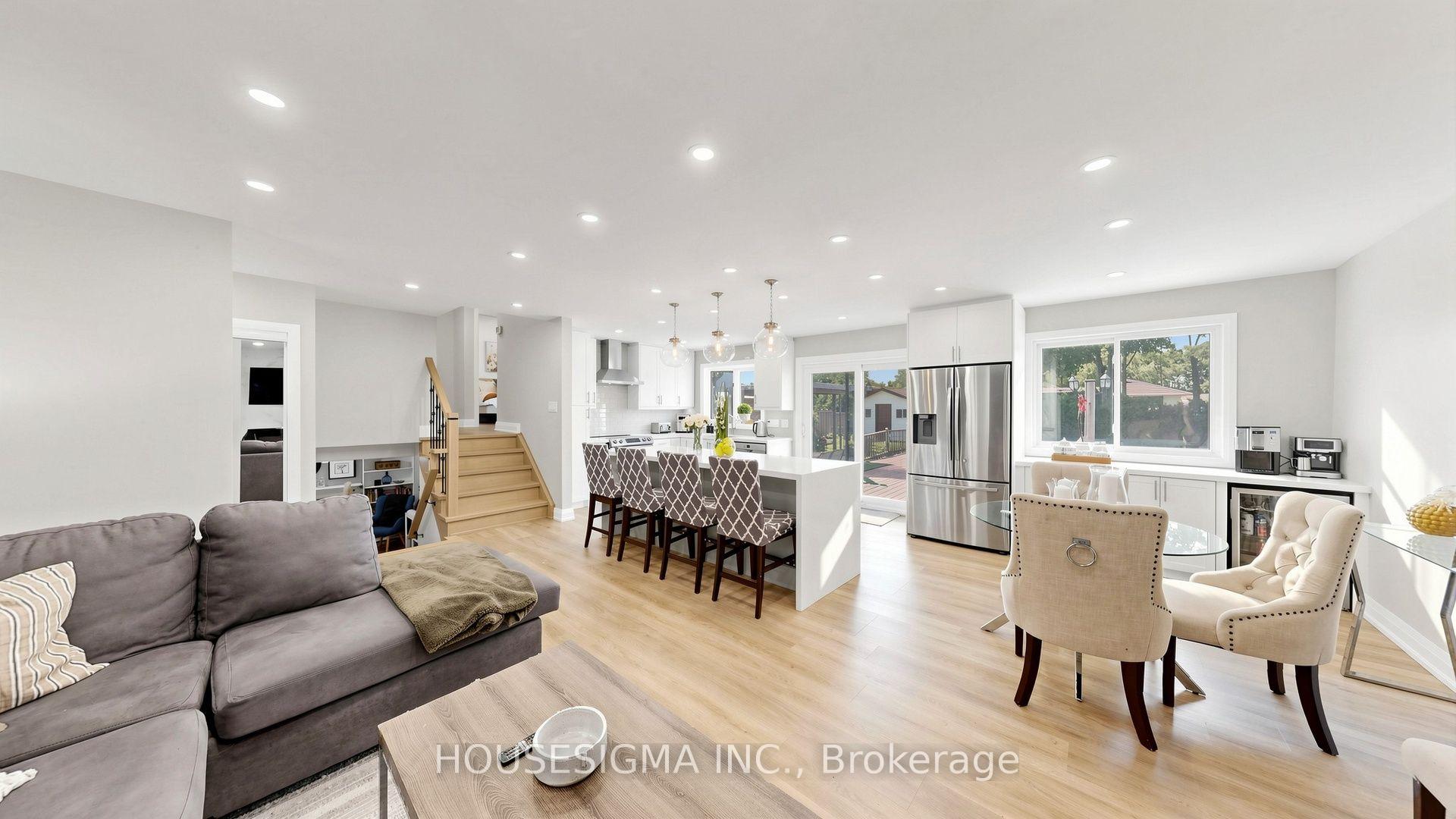 Photo of 1486 Barker Avenue