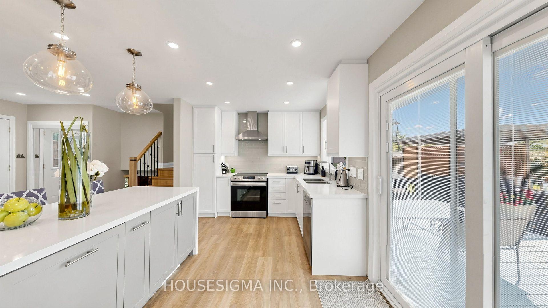 Photo 10 of 1486 Barker Avenue, Burlington, Mountainside — HOMEH