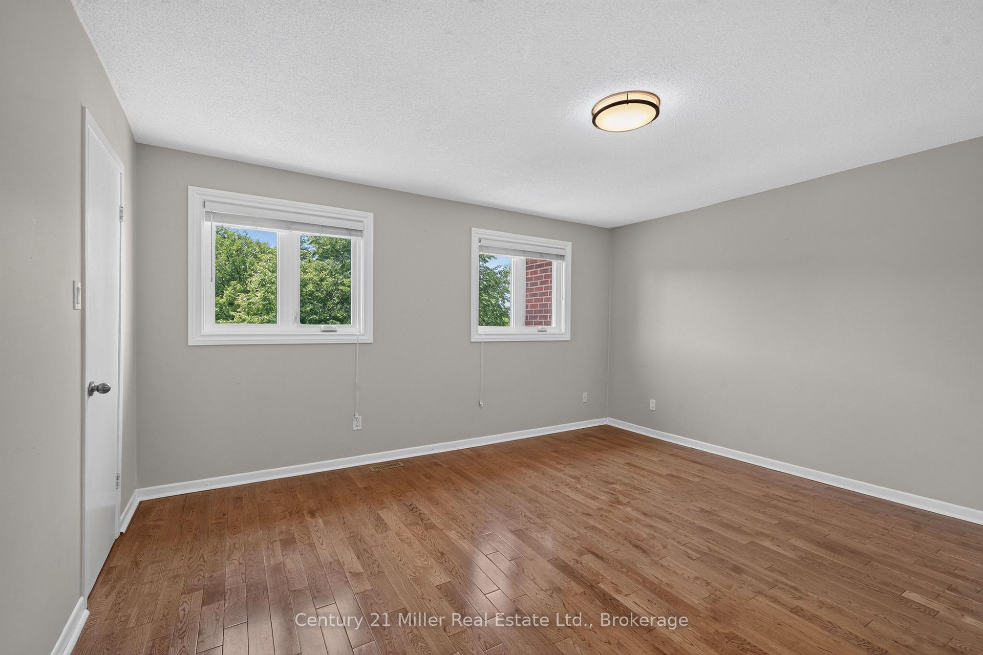 Photo 17 of 1162 Avondale Drive, Oakville, Wedgewood Creek — HOMEH