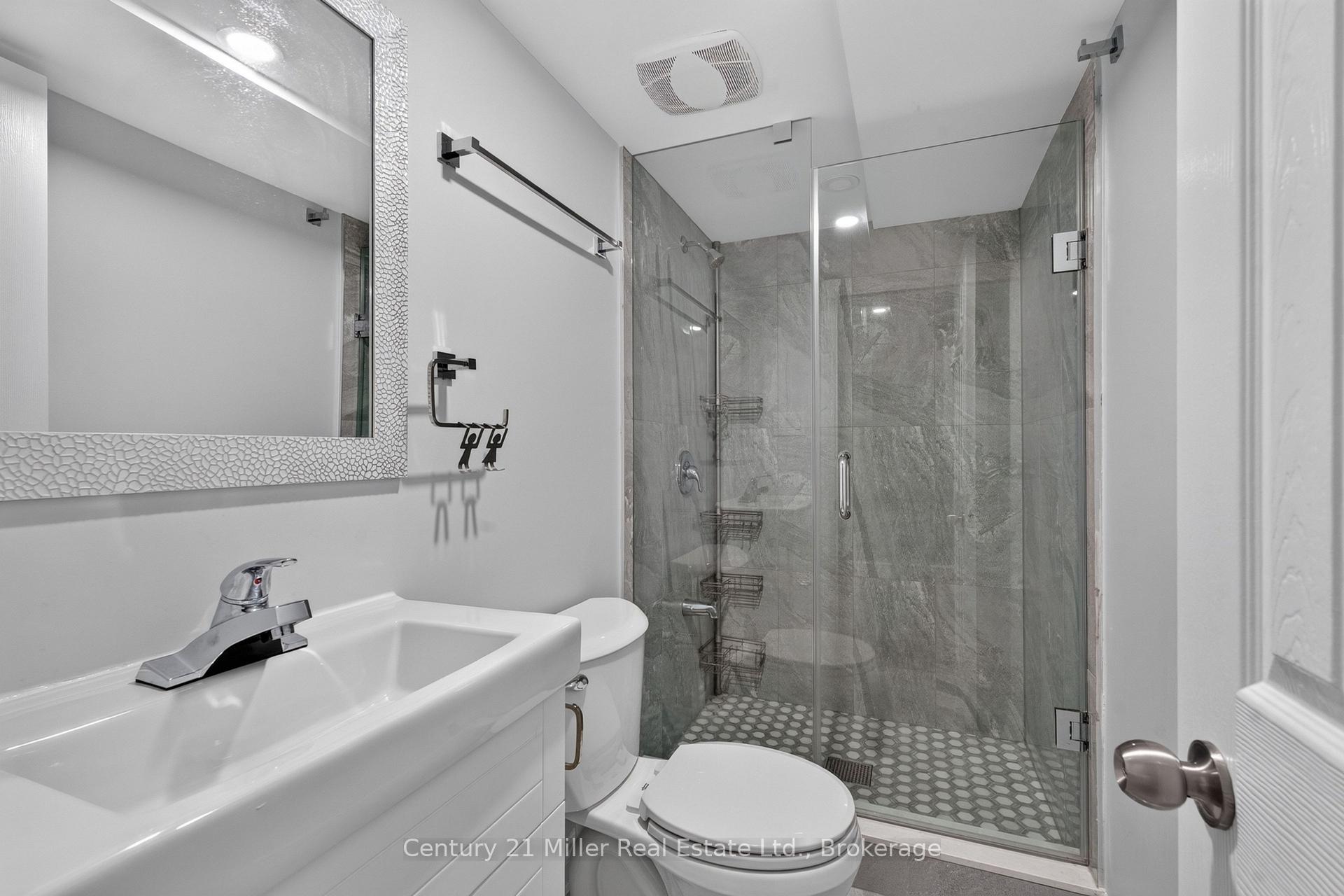 Photo 26 of 1162 Avondale Drive, Oakville, Wedgewood Creek — HOMEH