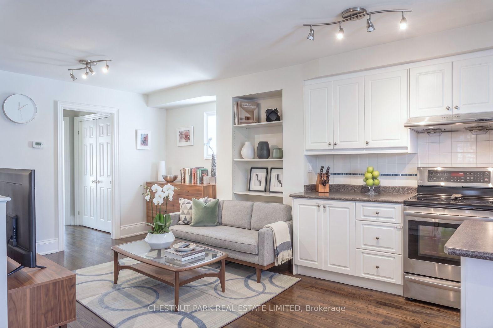 Photo 3 of Unit Upper, 340 Keewatin Avenue, Toronto, Mount Pleasant East — HOMEH