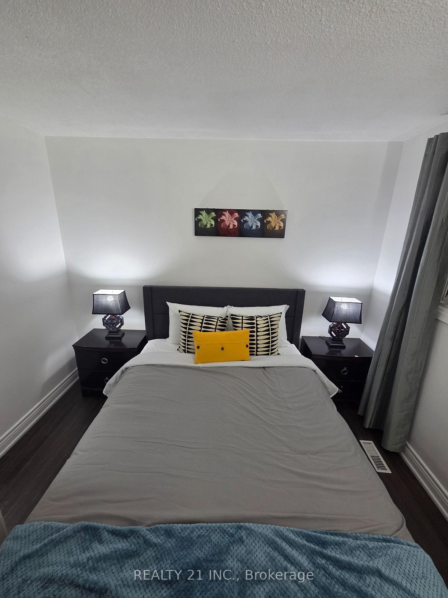 Photo 13 of Unit Upper, 32 Lionhead Trail, Scarborough, Rouge — HOMEH