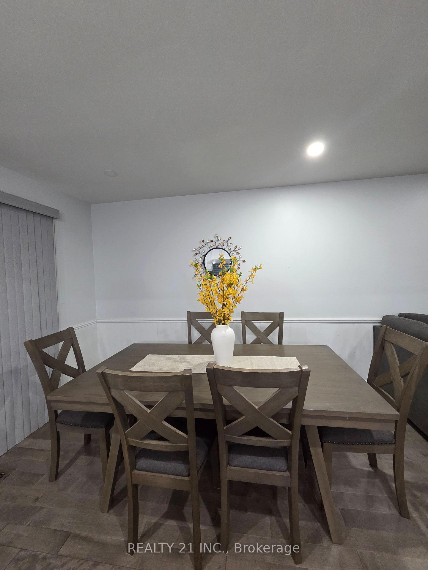 Photo 18 of Unit Upper, 32 Lionhead Trail, Scarborough, Rouge — HOMEH