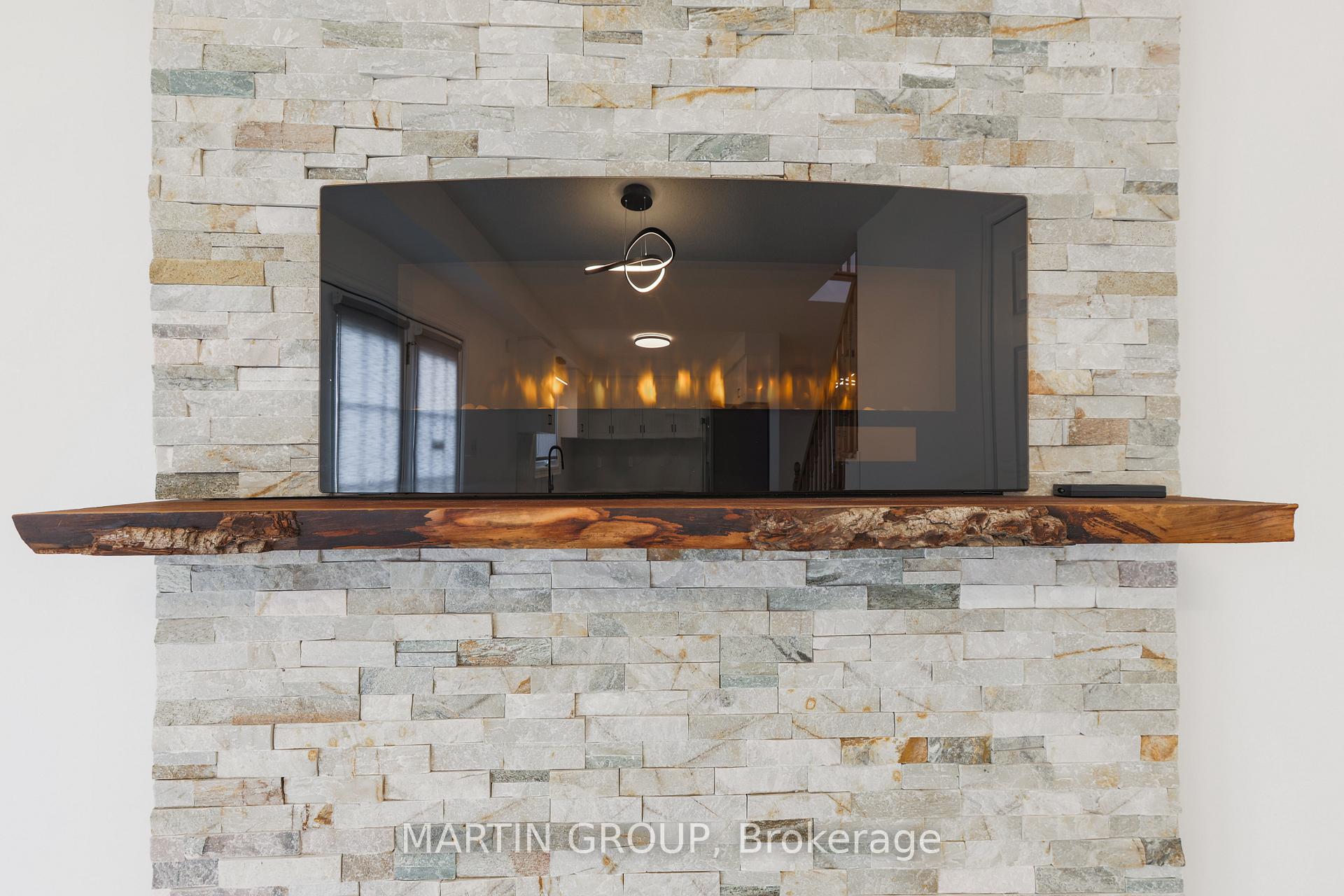 Photo 8 of 48 Evans Street, Hamilton, Landsdale — HOMEH