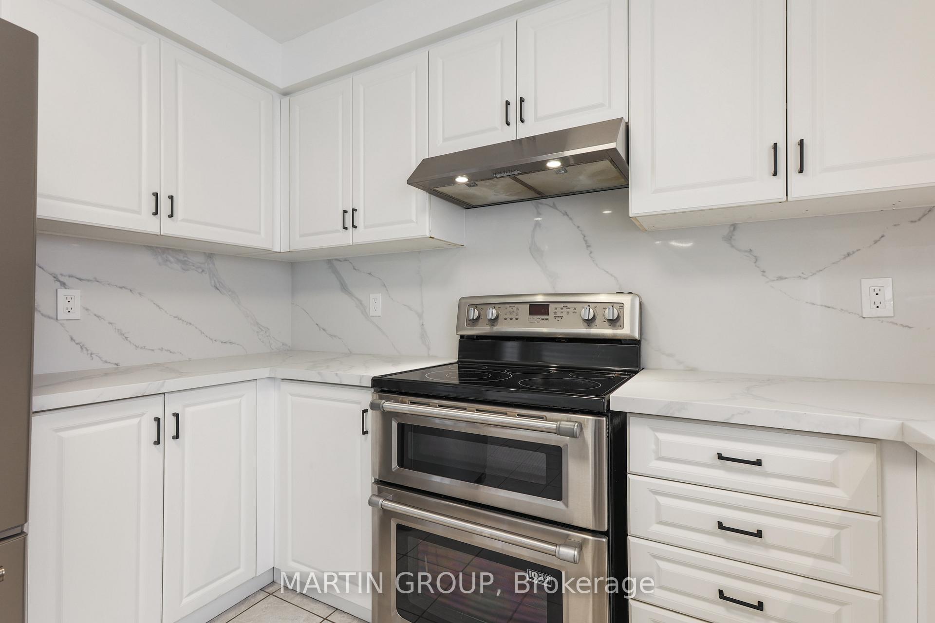 Photo 12 of 48 Evans Street, Hamilton, Landsdale — HOMEH
